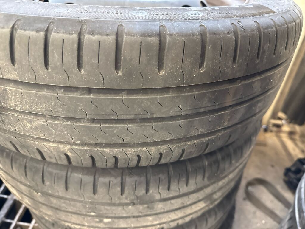 Toyota AYGO 2018 Valkoinen