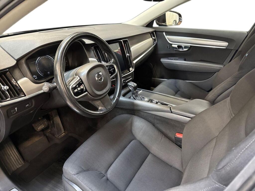 Volvo V90 2018 Ruskea (beige)