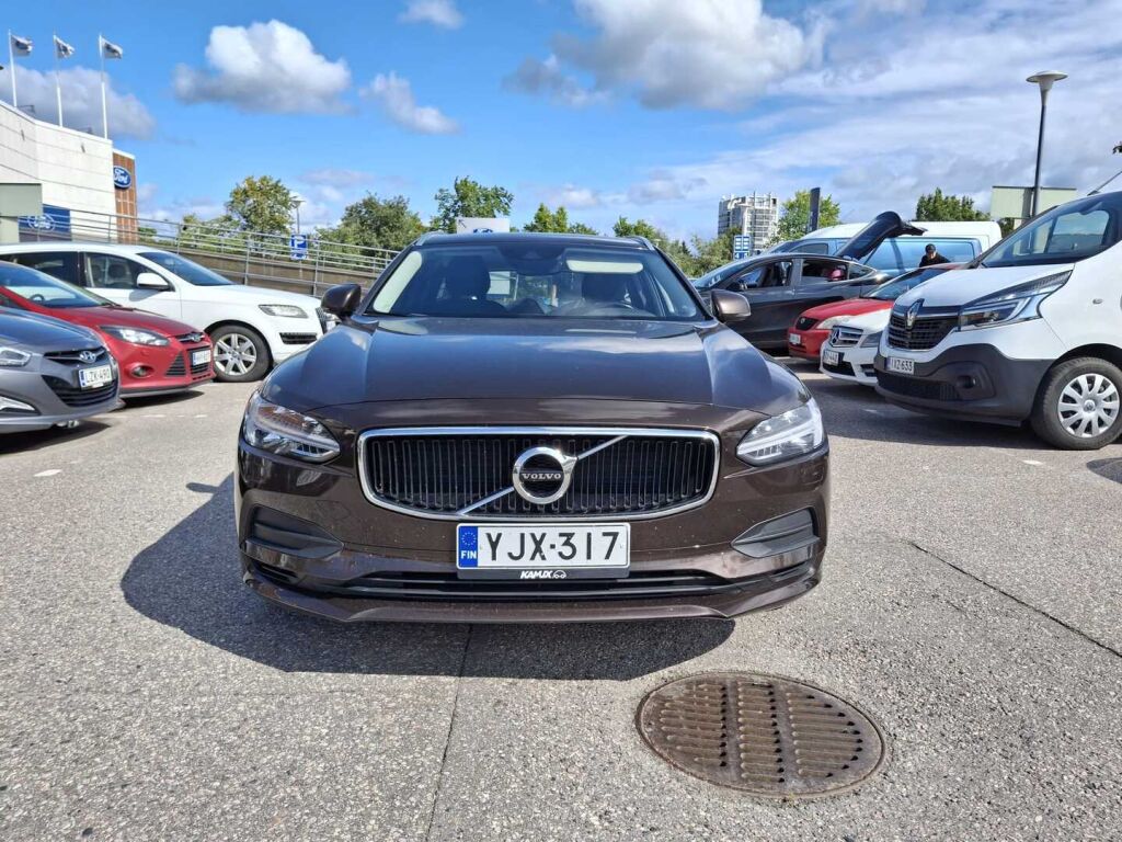 Volvo V90 2018 Ruskea (beige)