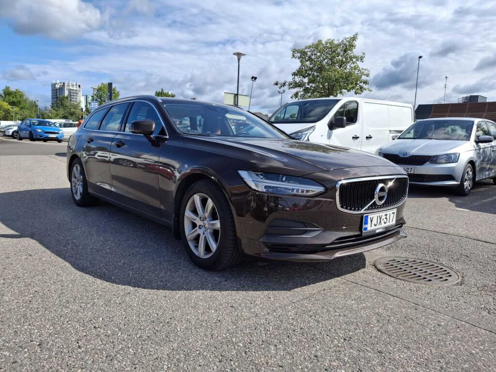 Volvo V90 2018 Ruskea (beige)