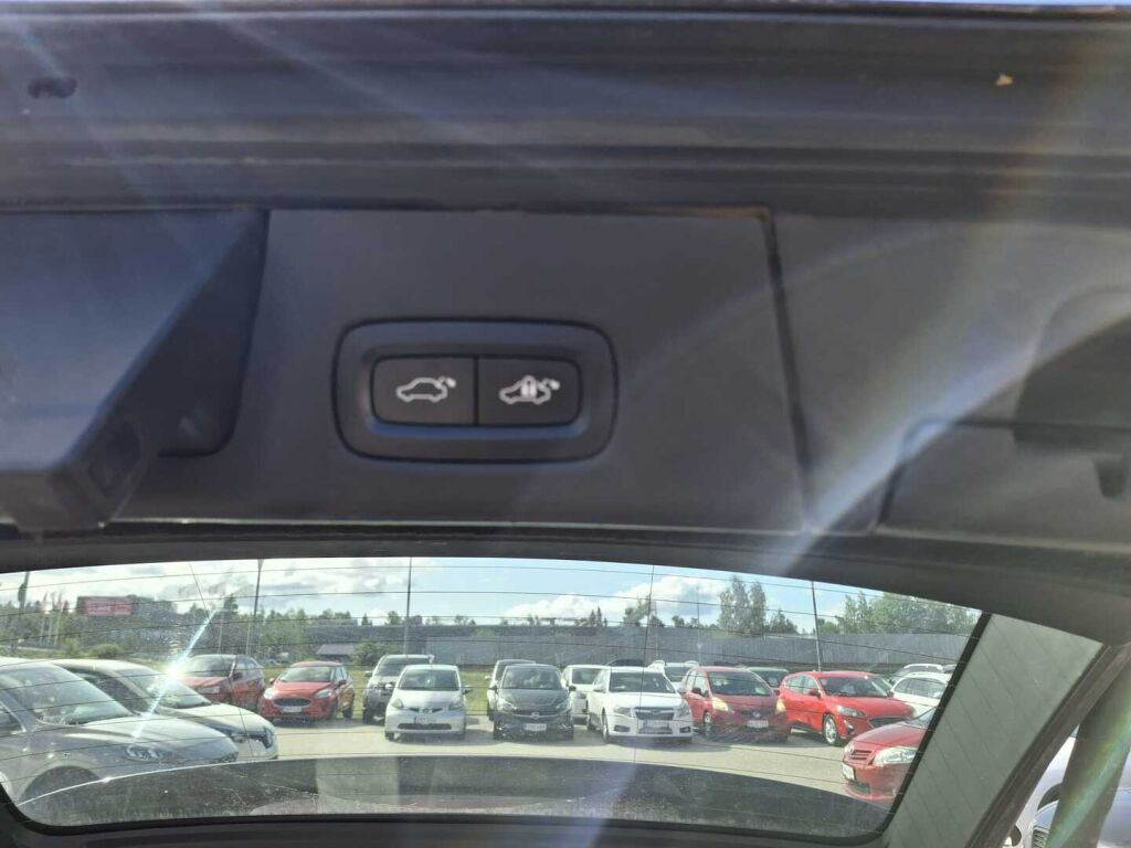 Volvo V90 2018 Ruskea (beige)
