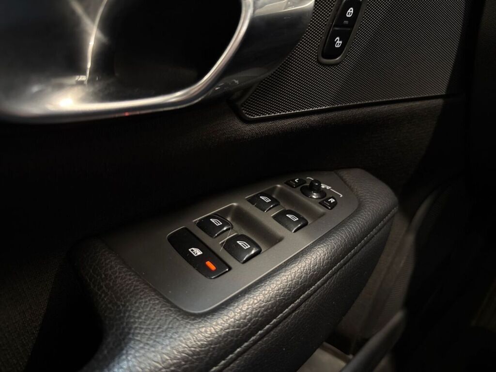 Volvo V90 2018 Ruskea (beige)