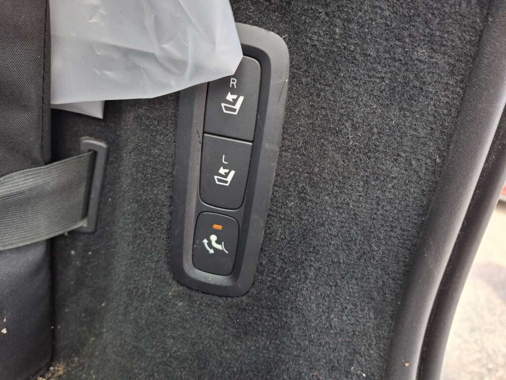 Volvo V90 2018 Ruskea (beige)