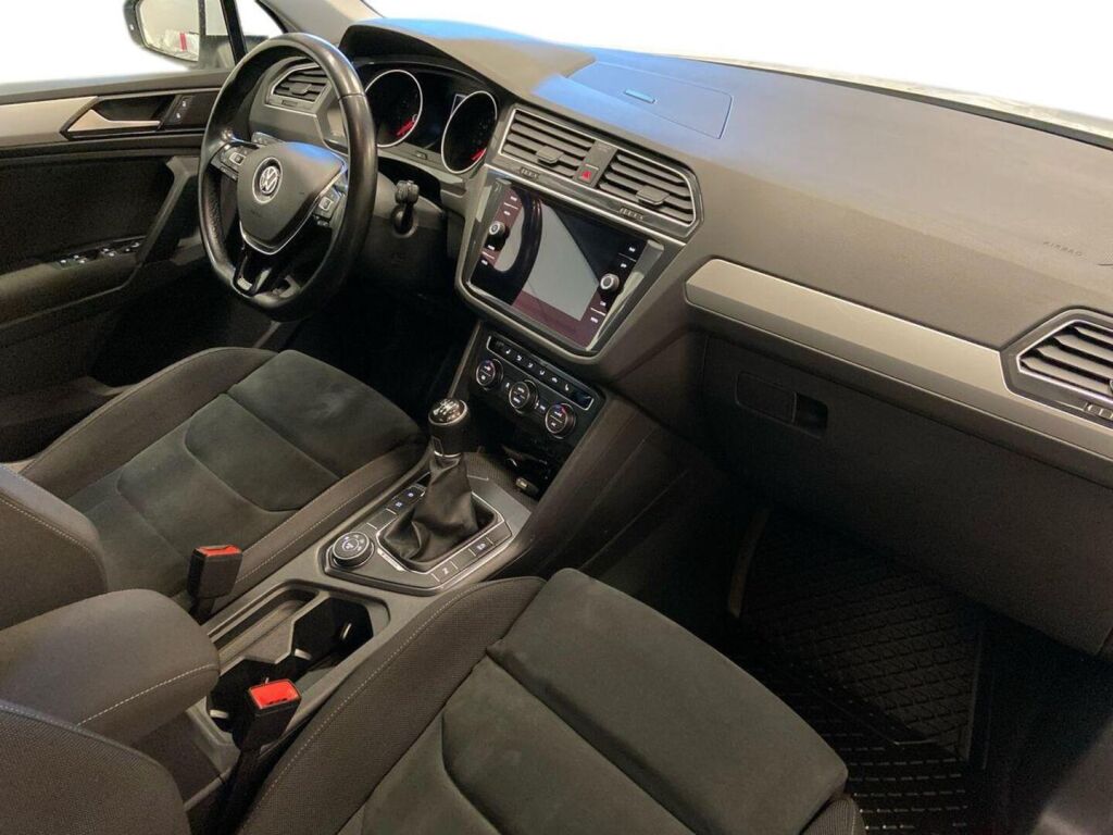 Volkswagen Tiguan 2018 Valkoinen