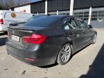 BMW 330 2016 Musta