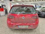 Volkswagen Golf 2018 Punainen