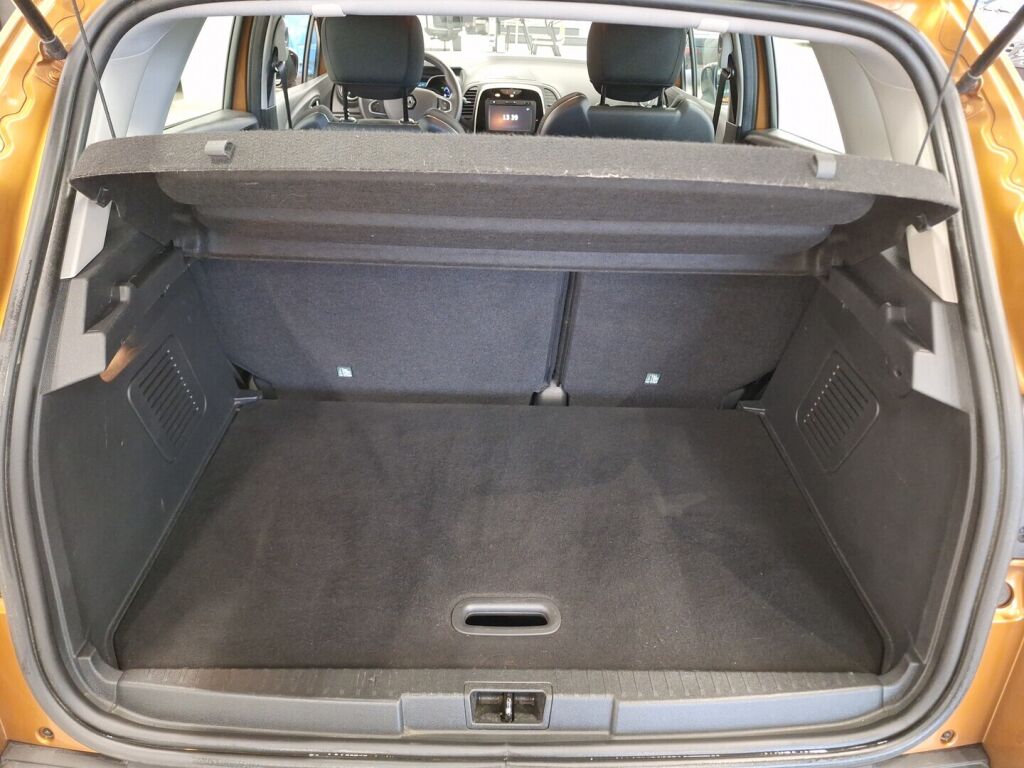 Renault Captur 2018 Oranssi