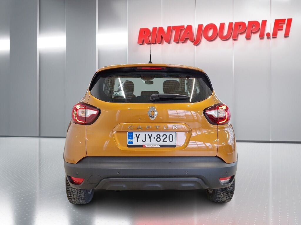 Renault Captur 2018 Oranssi