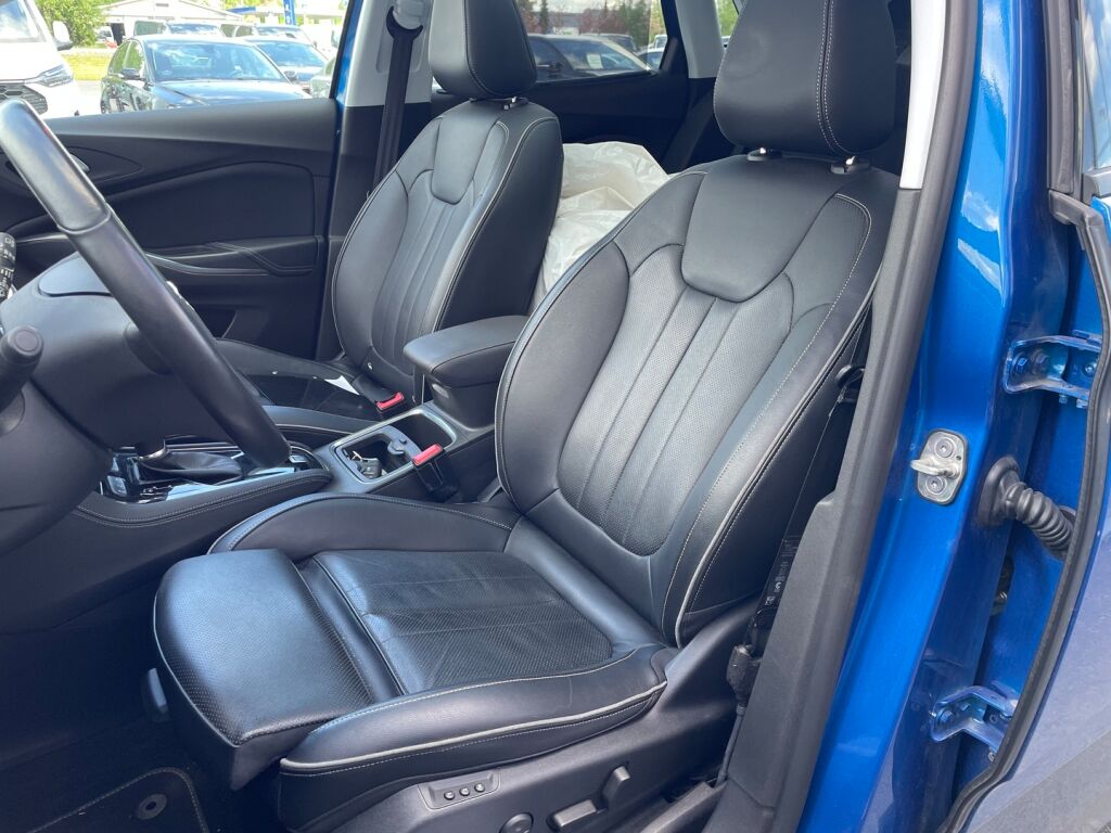 Opel Grandland X 2018 Sininen