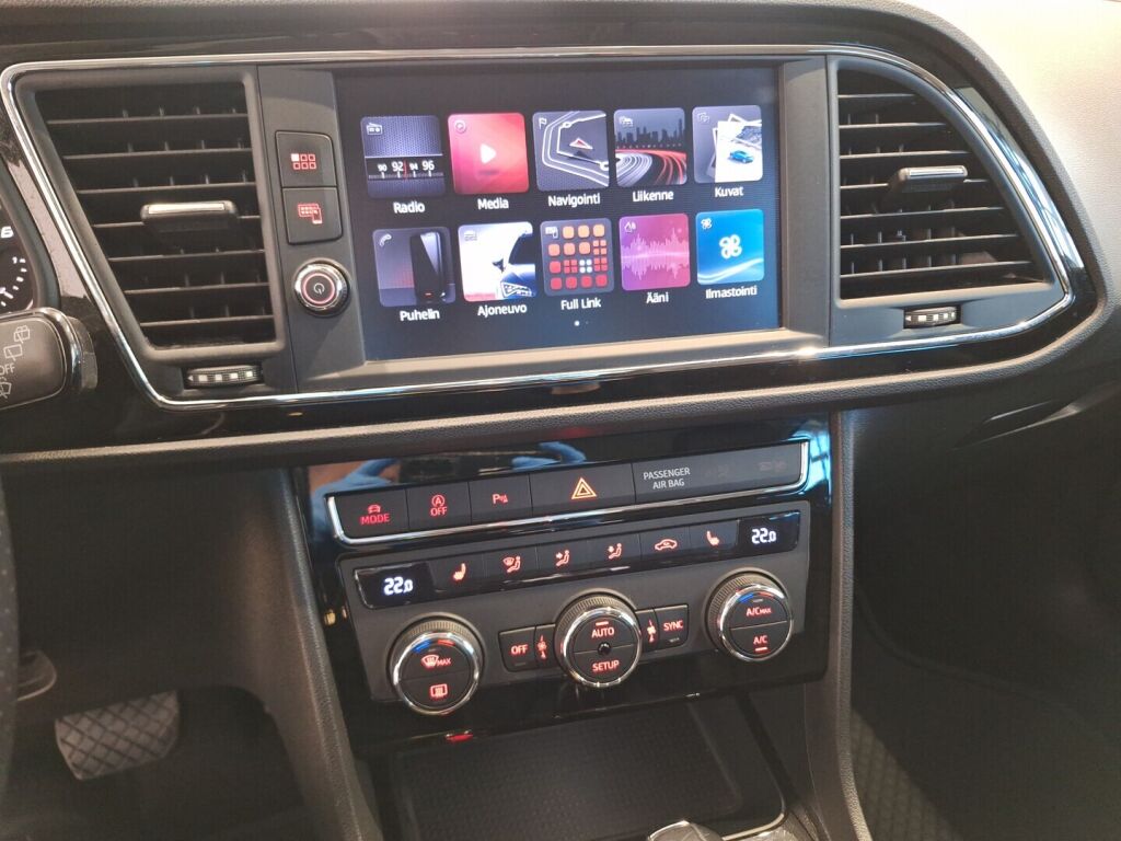 Seat Leon ST 2018 Sininen