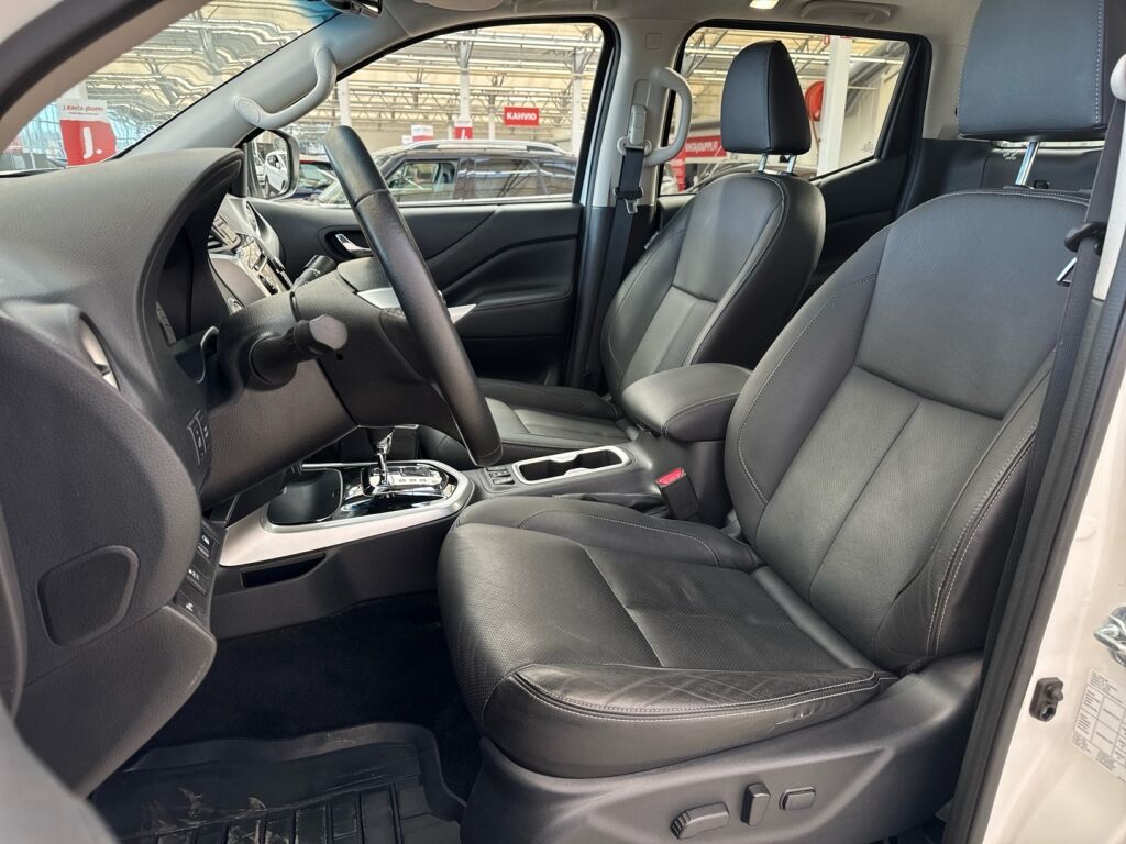 Nissan Navara 2018 Valkoinen