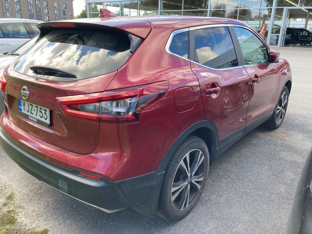 Nissan Qashqai DIG-T 115 N-Connecta LED 2018, photo 3/21