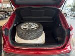 Nissan Qashqai 2018 Metallinhohto Punainen