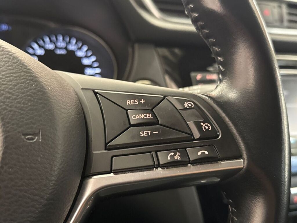 Nissan Qashqai 2018 Musta