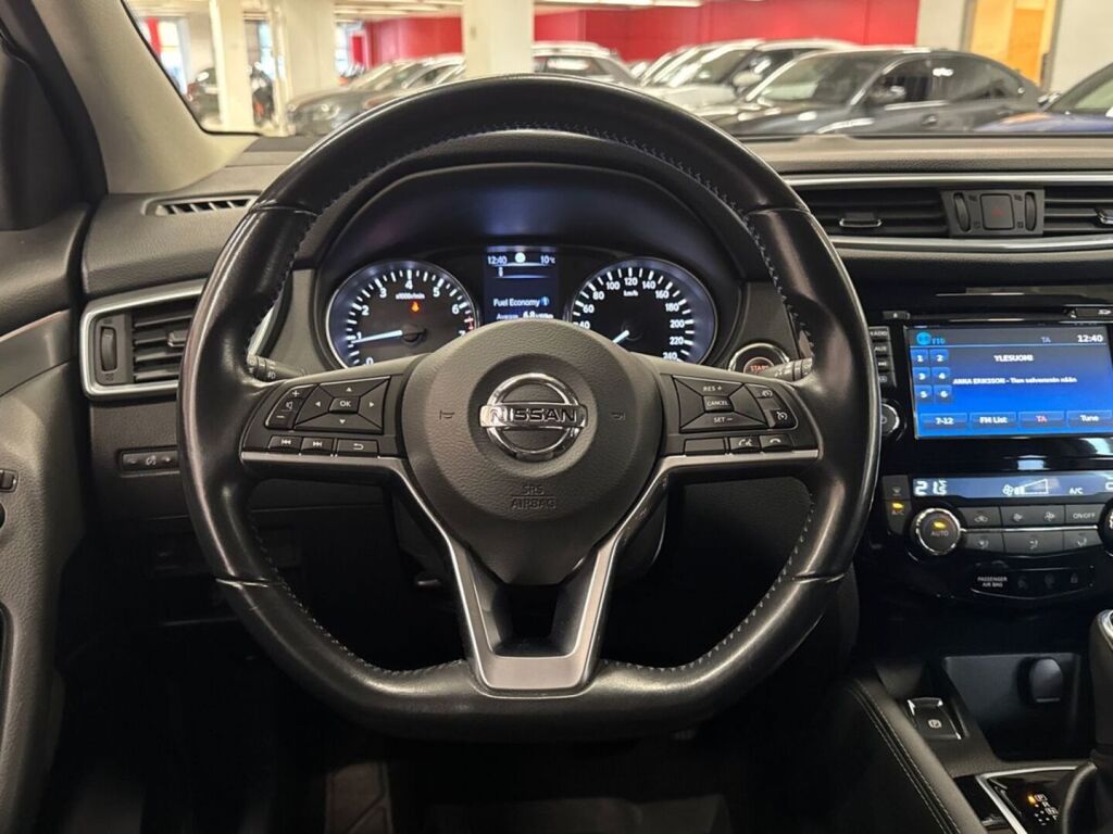 Nissan Qashqai 2018 Musta