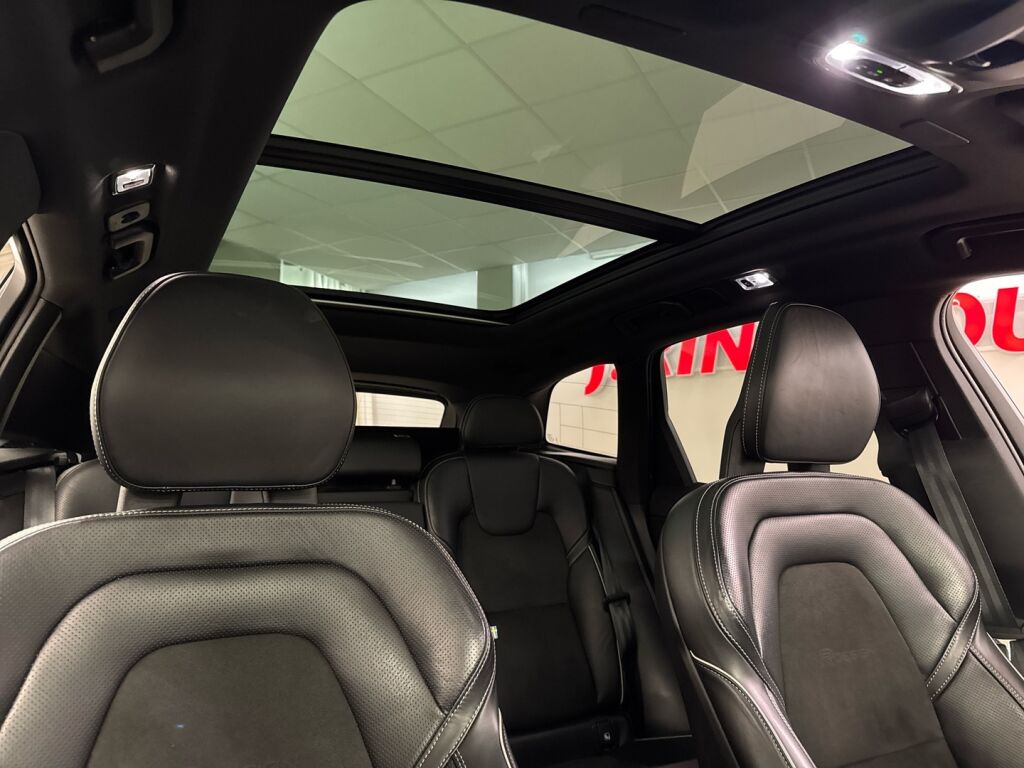 Volvo XC60 2018 Valkoinen