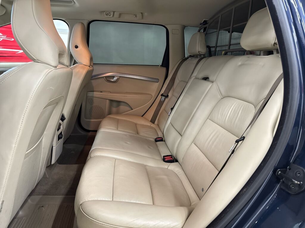 Volvo XC70 2012 Sininen