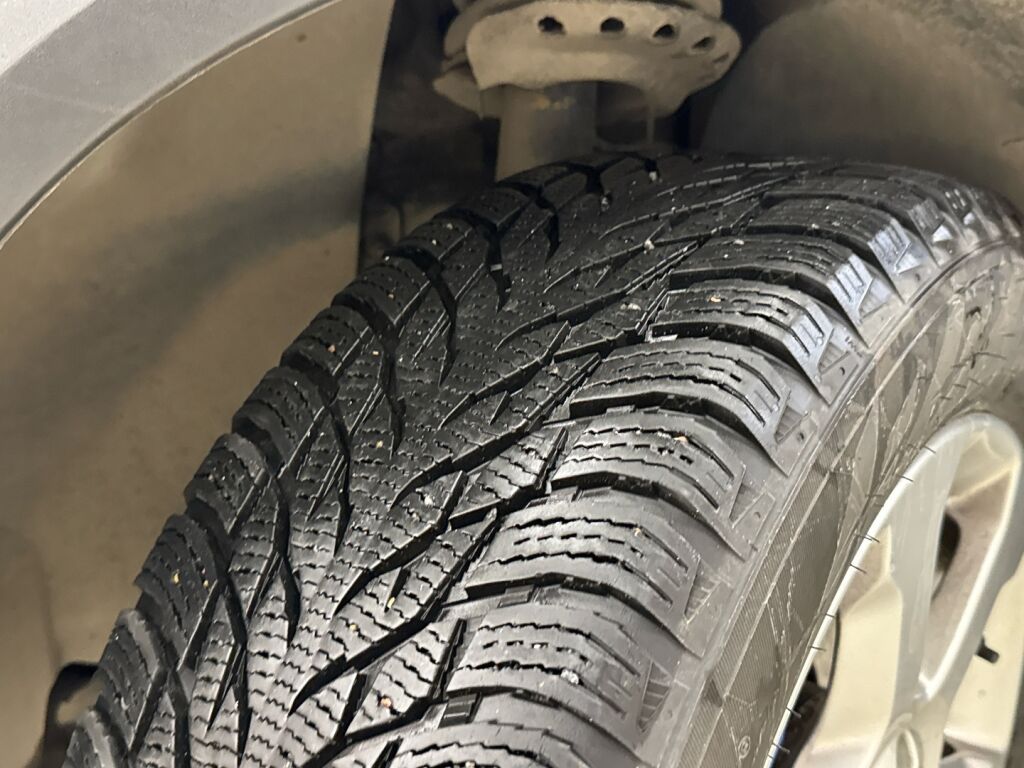 Volvo XC70 2012 Sininen