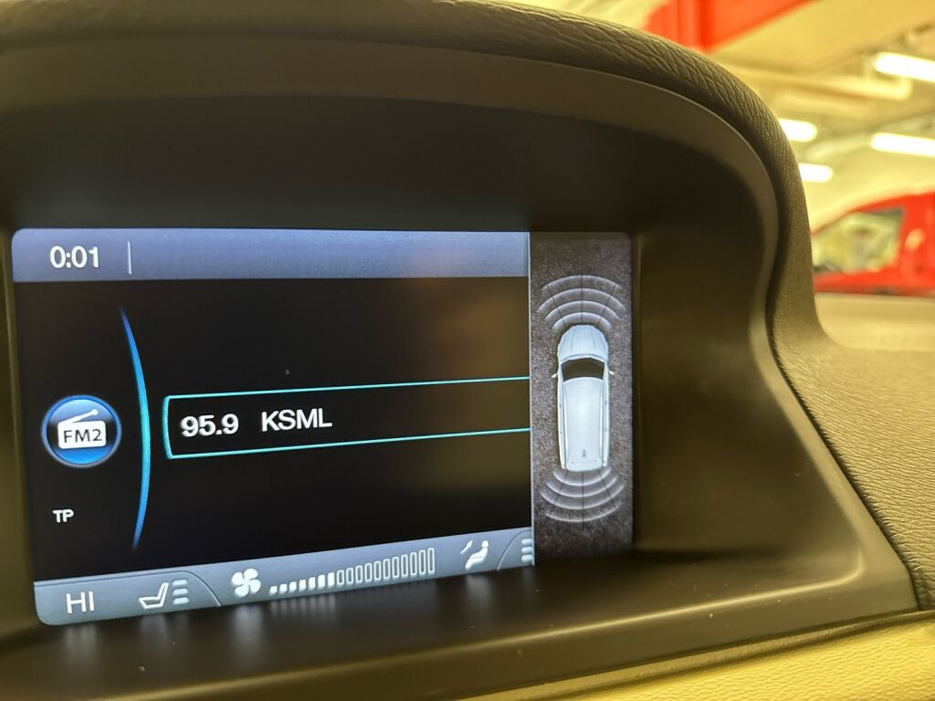 Volvo XC70 2012 Sininen