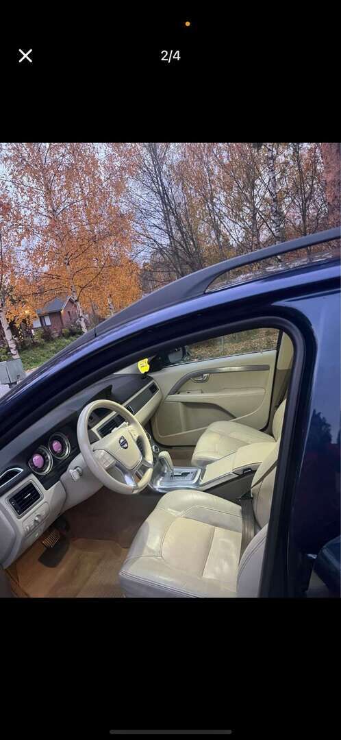 Volvo XC70 2012 Sininen