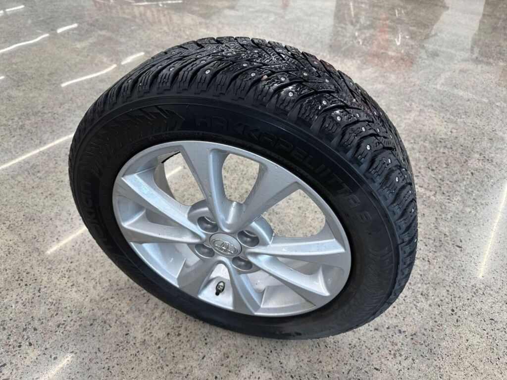 Toyota Yaris 2018 Harmaa