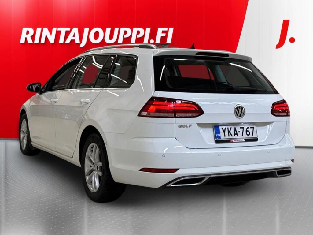Volkswagen Golf 2018 Valkoinen