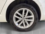Volkswagen Golf 2018 Valkoinen