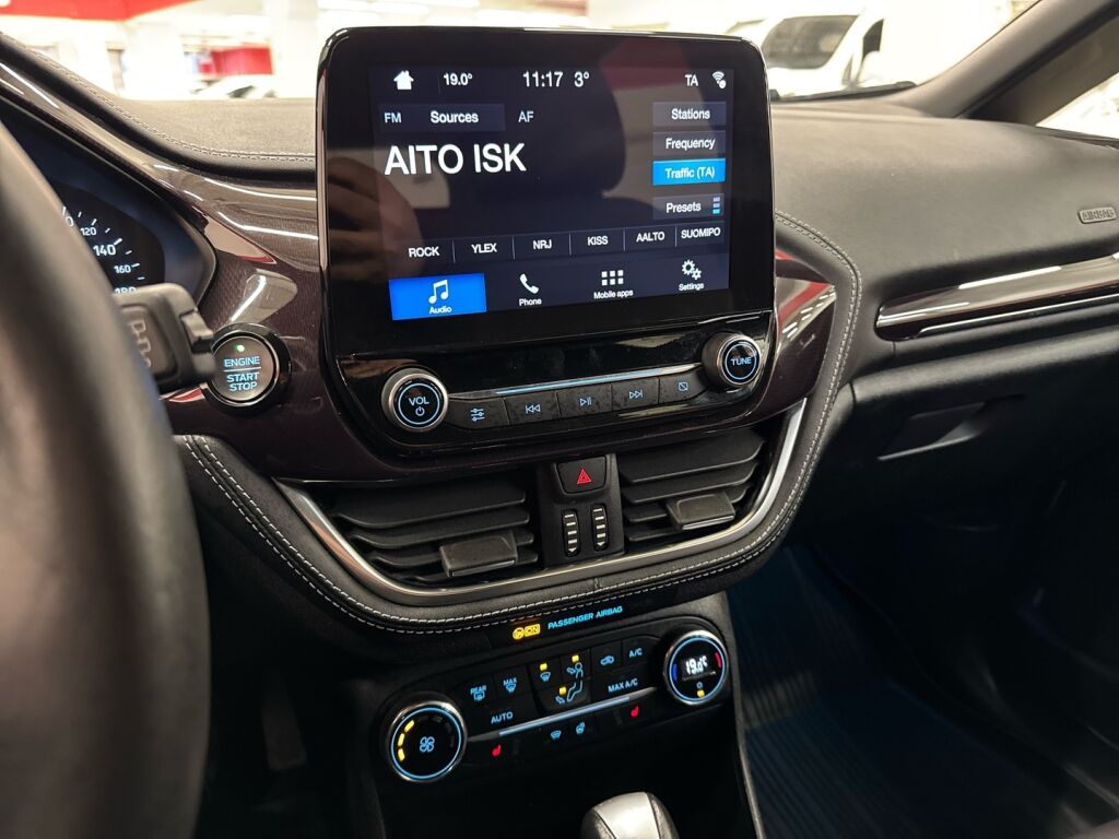 Ford Fiesta 2018 Valkoinen