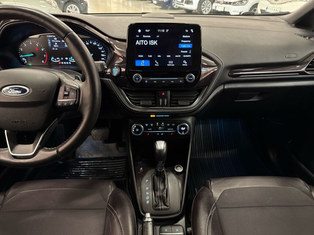 Ford Fiesta 2018 Valkoinen