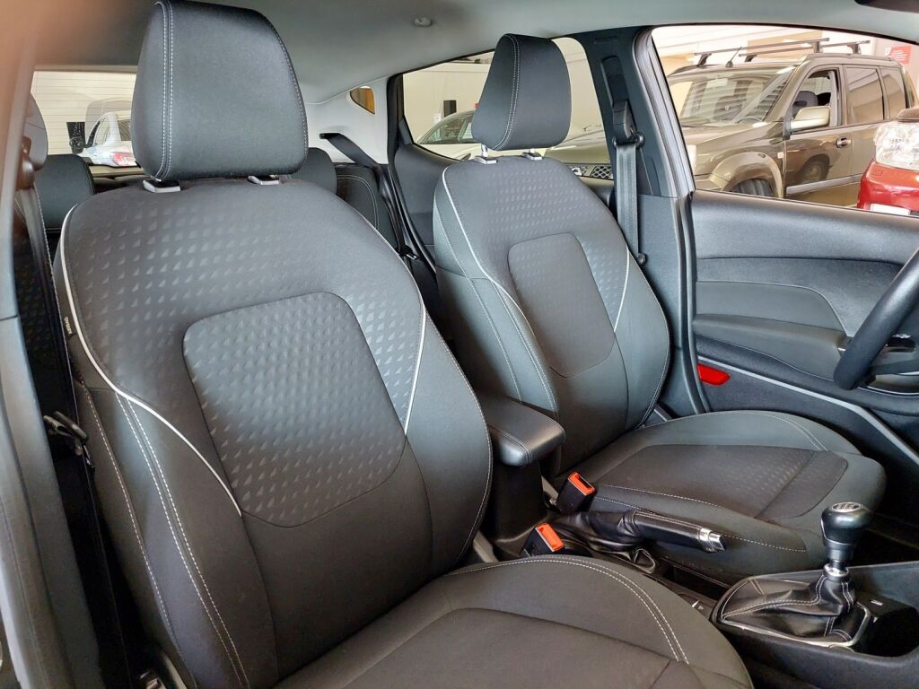 Ford Fiesta 2018 Harmaa