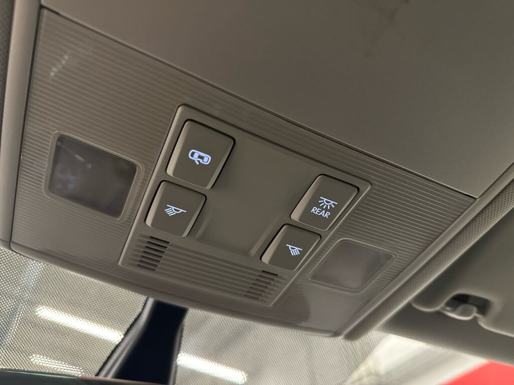 Volkswagen Golf 2018 Keltainen