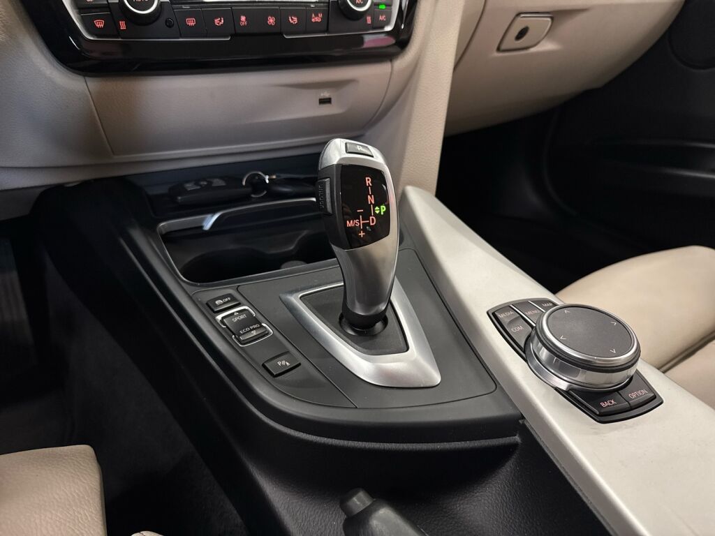 BMW 320 2018 Hopea
