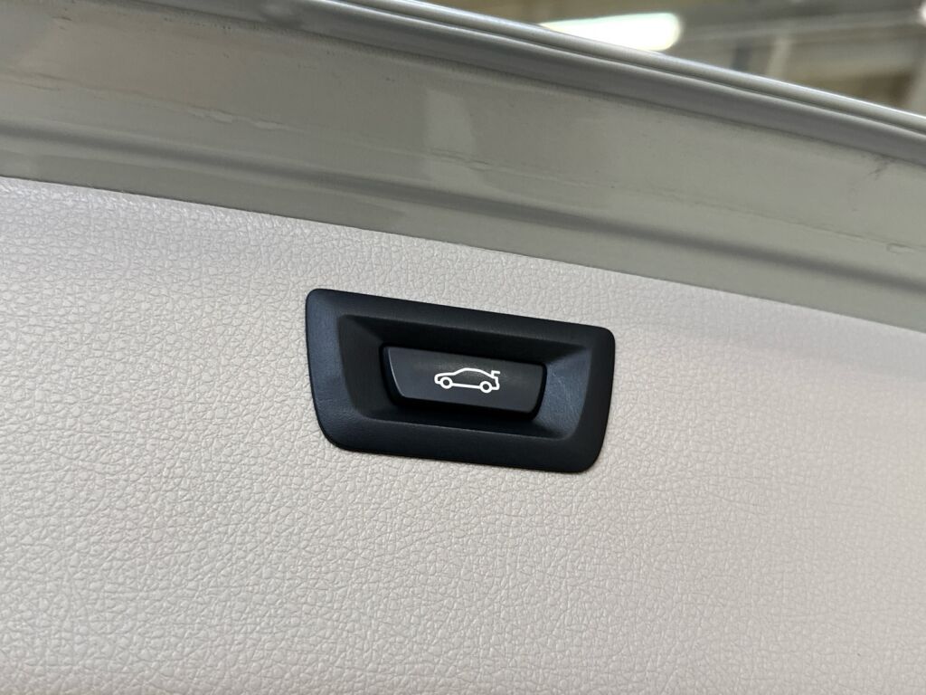 BMW 320 2018 Hopea