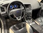 Volvo XC60 2011 Valkoinen