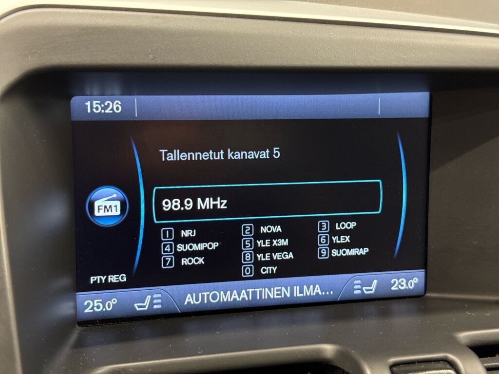 Volvo XC60 2011 Valkoinen