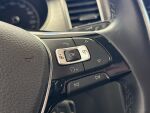Volkswagen Golf Sportsvan 2018 Valkoinen