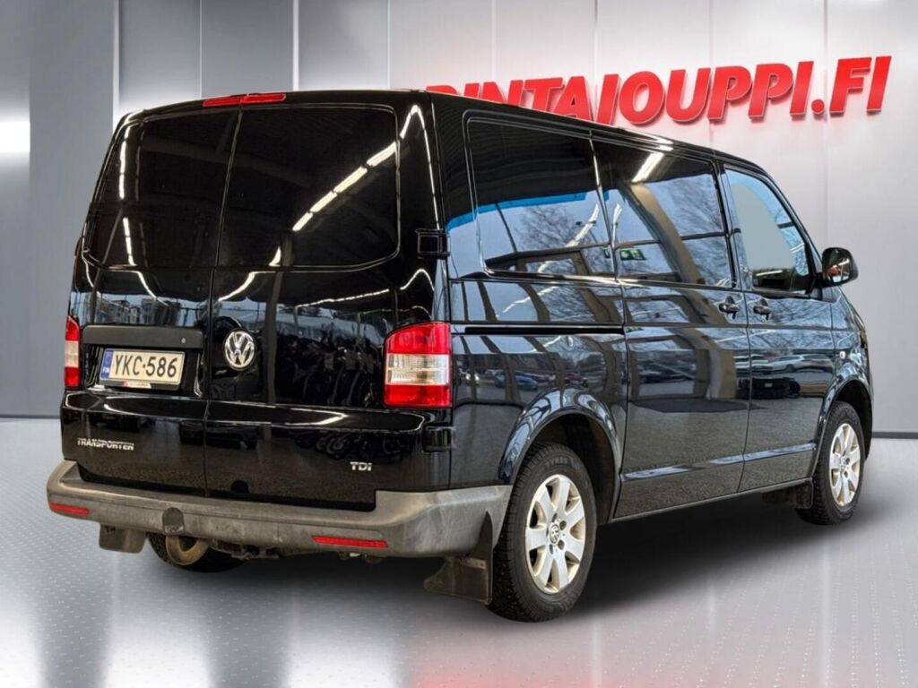 Volkswagen Transporter 2012 Musta