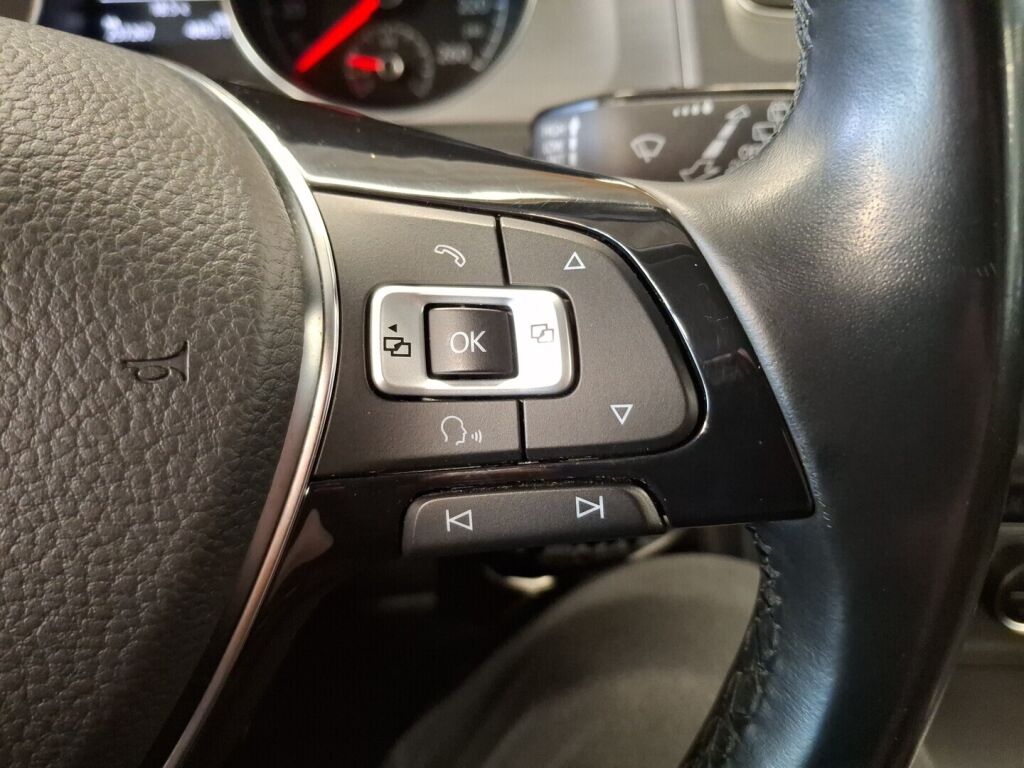 Volkswagen Golf 2015 Harmaa