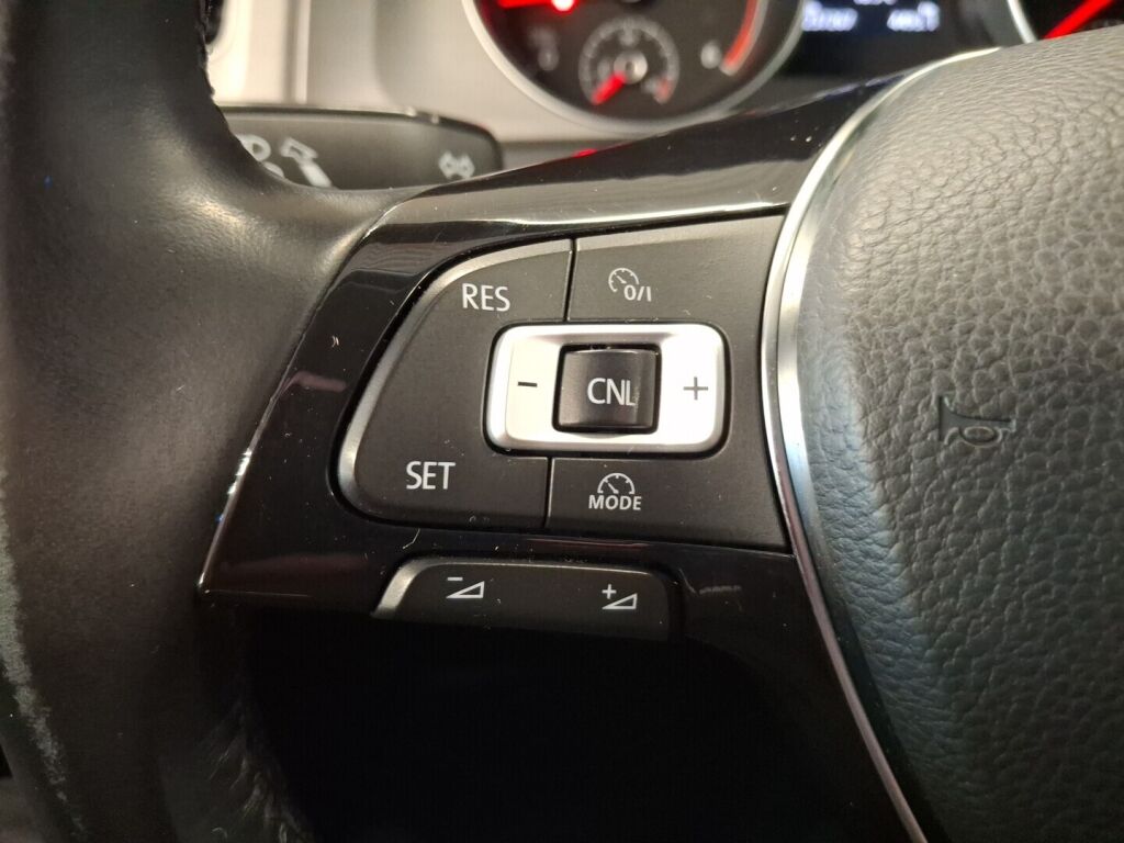 Volkswagen Golf 2015 Harmaa