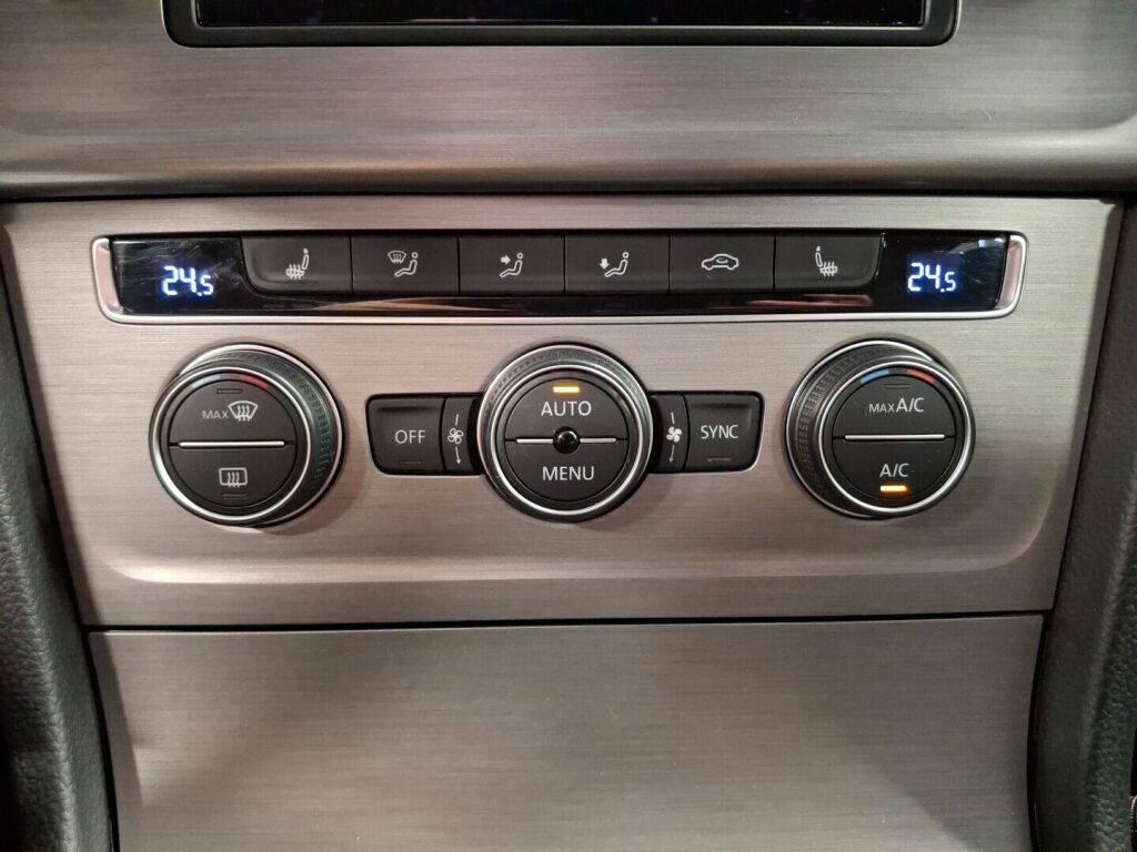 Volkswagen Golf 2015 Harmaa