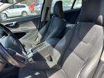 Volvo V60 2011 Punainen