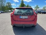 Volvo V60 2011 Punainen