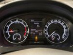 Skoda Rapid 2018 Punainen
