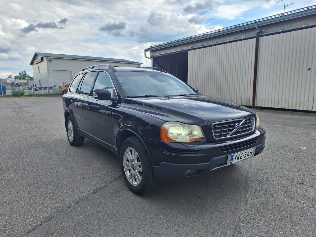 Volvo XC90 2007 Musta