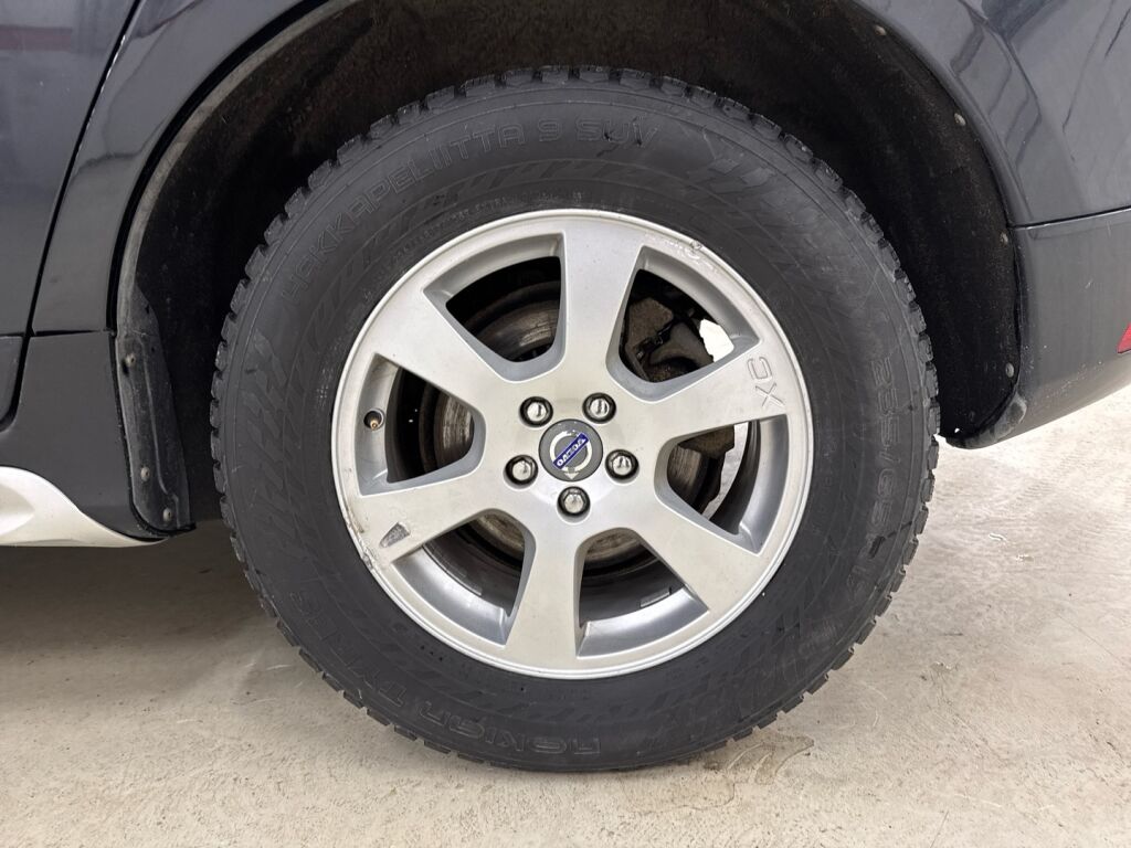 Volvo XC60 2013 Musta