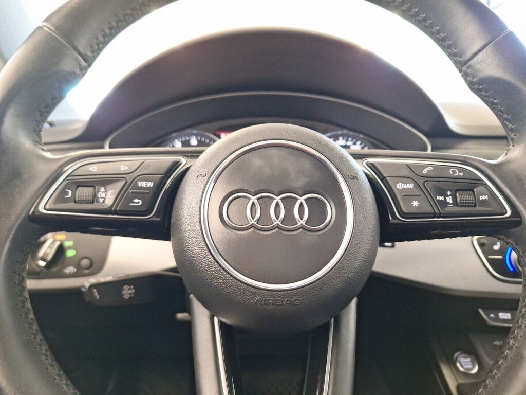 Audi A5 2018 Musta