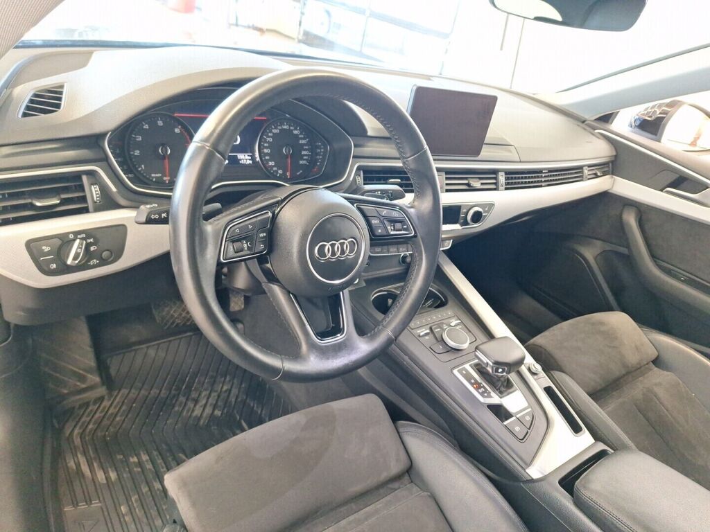 Audi A5 2018 Musta