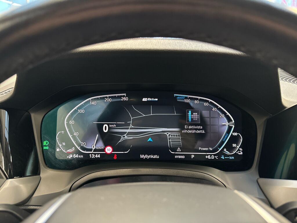 BMW 330 2020 Valkoinen