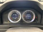 Volvo V70 2011 Musta