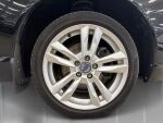 Volvo V70 2011 Musta
